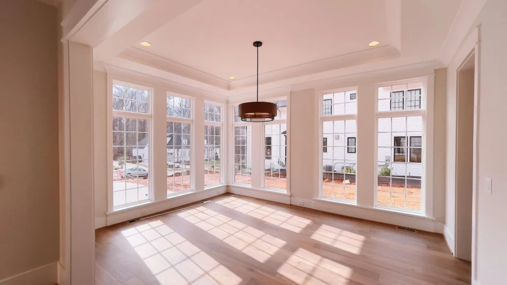 Roller Blinds vs. Horizontal Blinds: Which Is Right for Your Home?